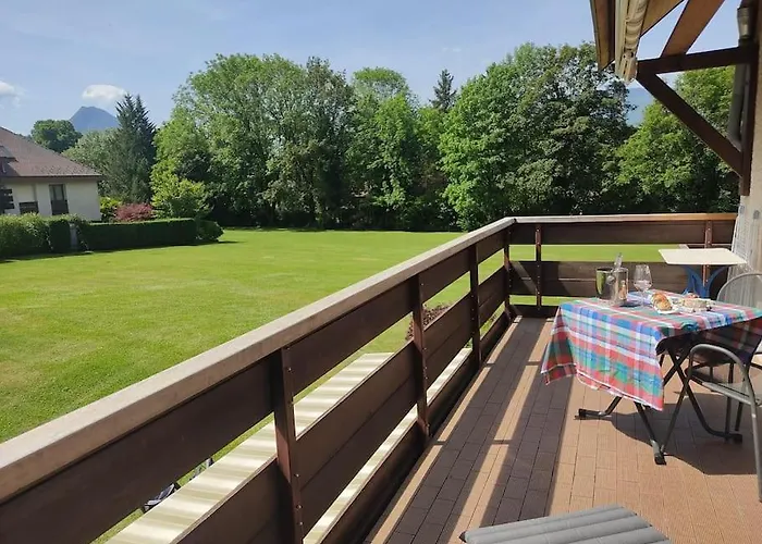 Bel Appartement Au Calme A 5 Minutes Du Village
