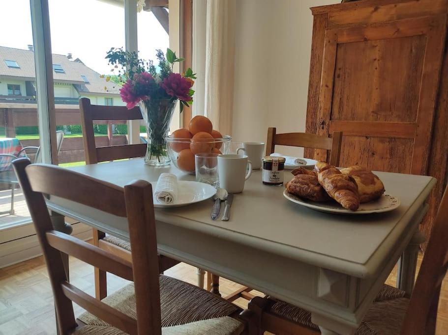 Bel Au Calme A 5 Minutes Du Village Apartment